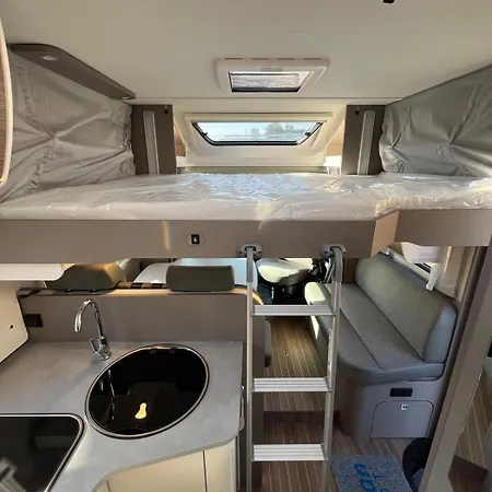 Endless - Mobile - 4 People ספינת מלון *