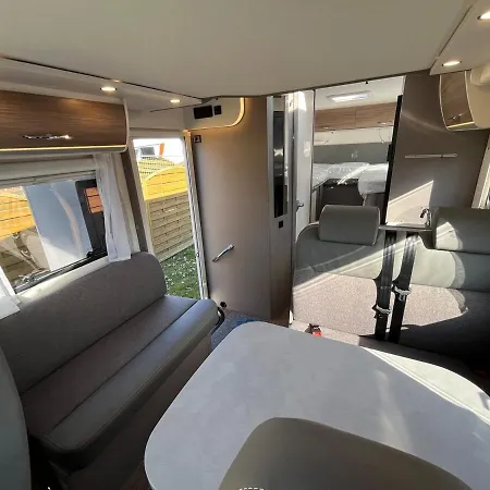 ספינת מלון Endless - Mobile - 4 People