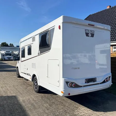 ספינת מלון Endless - Mobile - 4 People שוורין